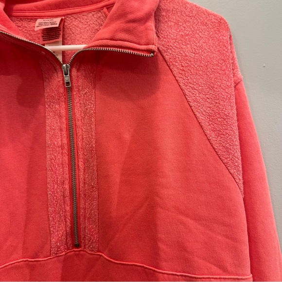 NWT Victoria Secret Pink 1/2 Zip Pullover. Women’s Medium. - Picture 5 of 7